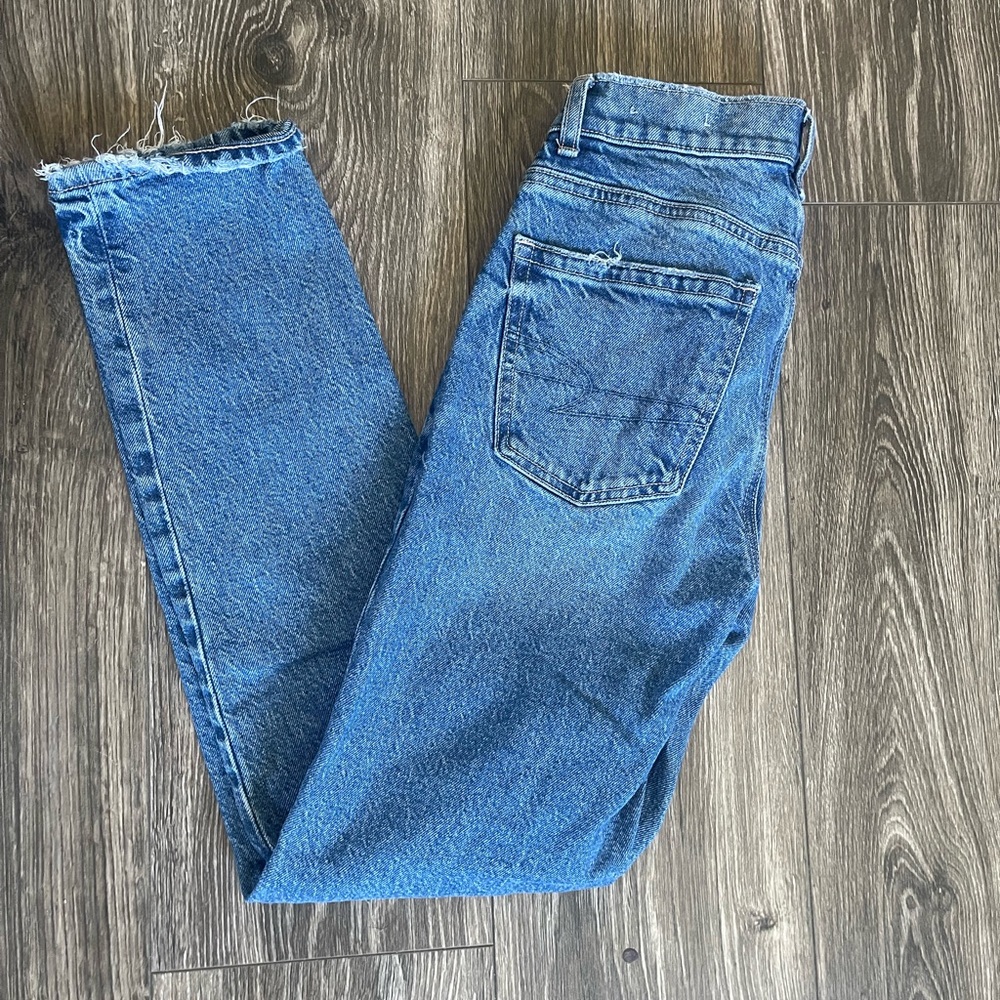 American Eagle jeans straight leg size 000